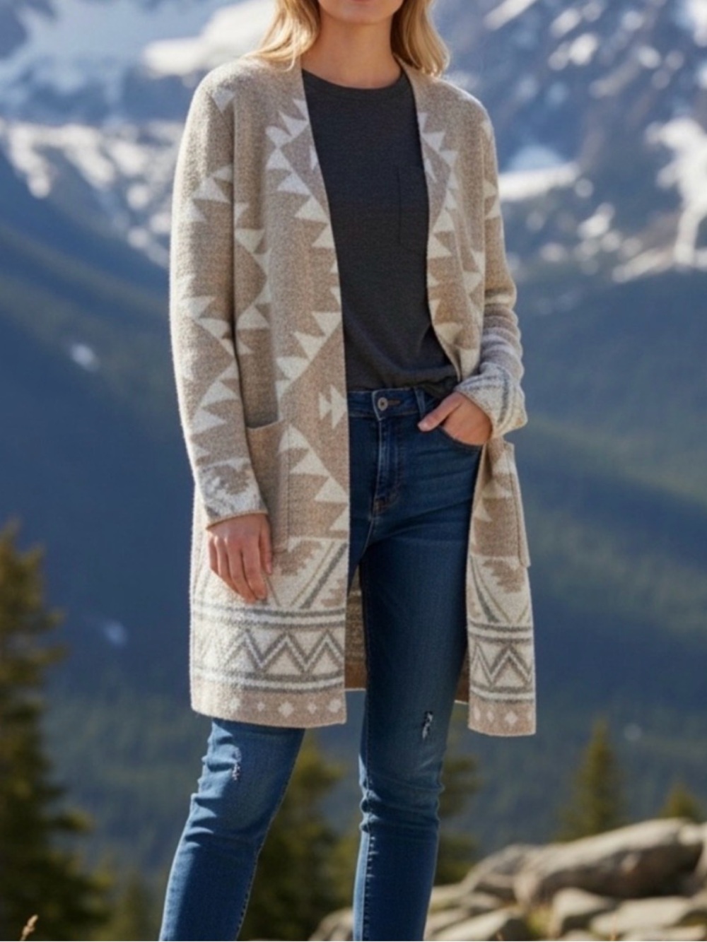 FRYE Cream and White Aztec Open Cardigan